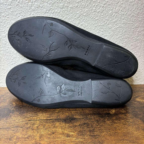 Frau Women’s 6 Black Suede Leather Ballerina Flats Slip On Shoes Made in Italy - Picture 7 of 7